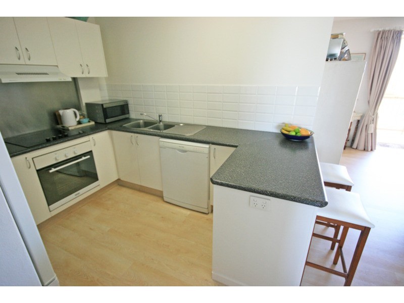5/22 Hill Street, Rainbow Bay QLD 4225
