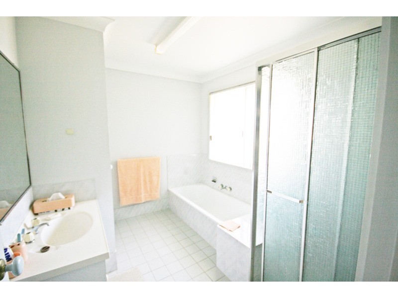 2/6 Elanora Avenue, Pottsville NSW 2489