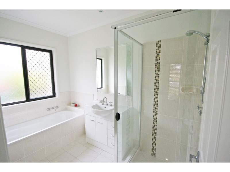 16 Woodfull Crescent, Pottsville NSW 2489