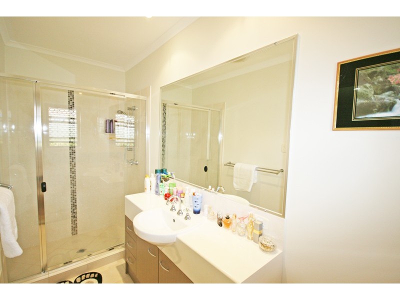 16 Woodfull Crescent, Pottsville NSW 2489