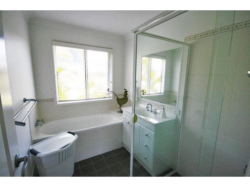 17 Euodia Street, Pottsville NSW 2489