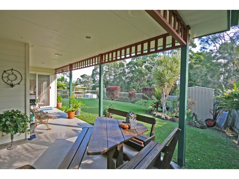 27 Sassafras Street, Pottsville NSW 2489