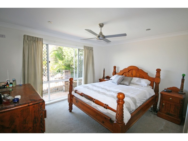 77 Andrew Avenue, Pottsville NSW 2489