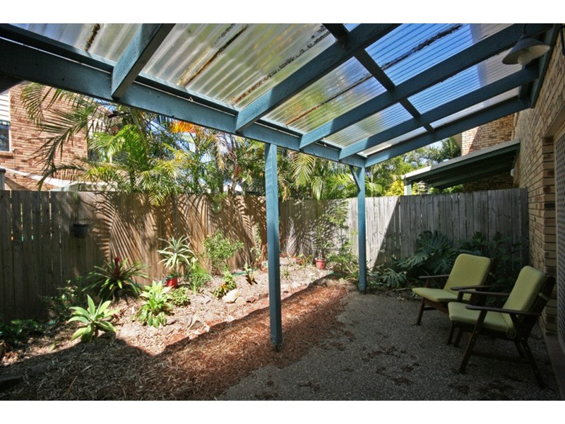 4/10 Hampton  Court, Pottsville NSW 2489