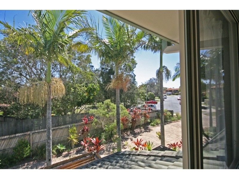 4/10 Hampton  Court, Pottsville NSW 2489