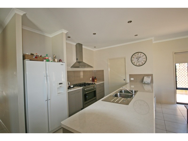70 Sugar Glider Drive, Pottsville NSW 2489