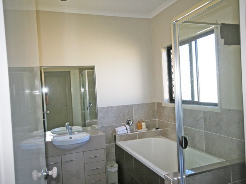 70 Sugar Glider Drive, Pottsville NSW 2489