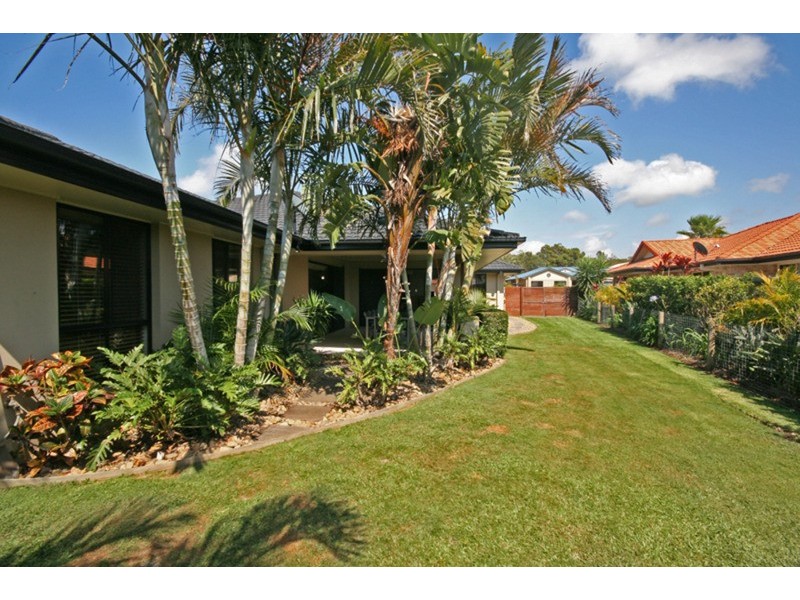 21 Border Crescent, Pottsville NSW 2489