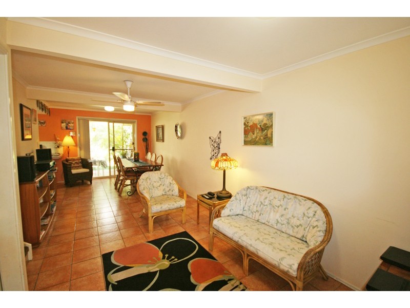 2/32 Royal  Drive, Pottsville NSW 2489