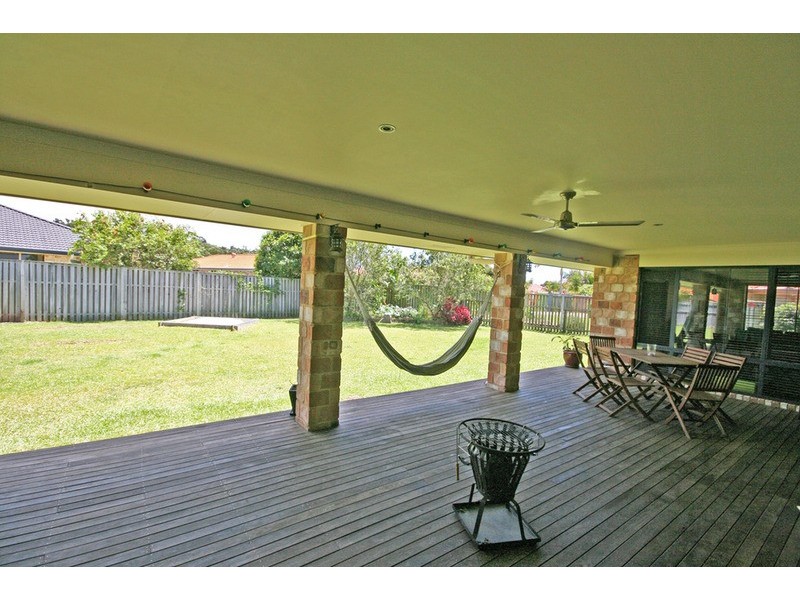 2 Chappell Street, Pottsville NSW 2489