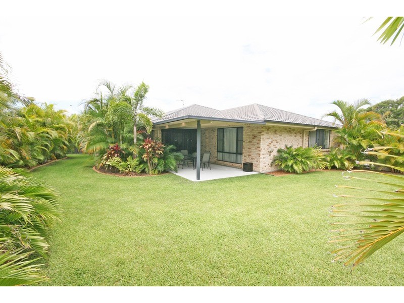50 Border Crescent, Pottsville NSW 2489