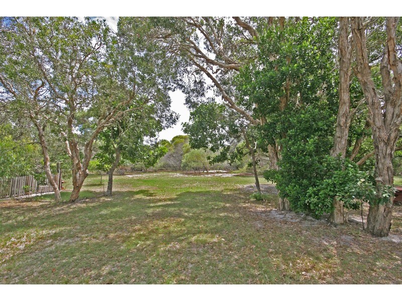 13 Elfran Avenue, Pottsville NSW 2489