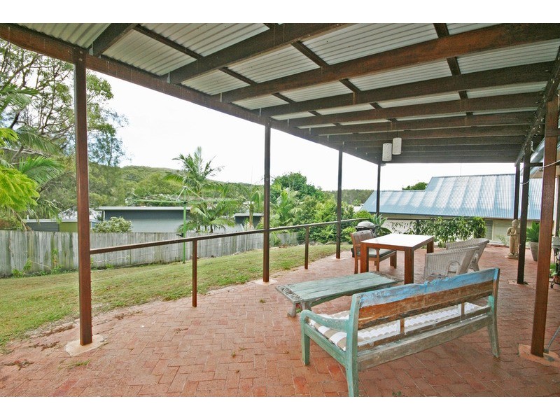 9 Cudgera Avenue, Pottsville NSW 2489
