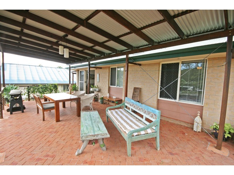 9 Cudgera Avenue, Pottsville NSW 2489