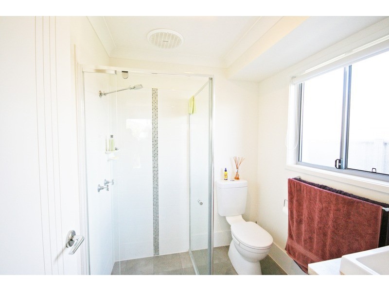 2/60 Newcastle Drive, Pottsville NSW 2489