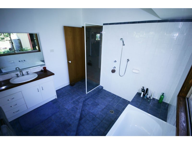 13 Hinchinbrook  Road, Burringbar NSW 2483