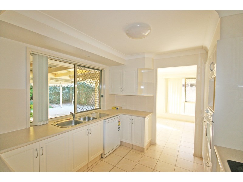 6 Yamba Street, Pottsville NSW 2489