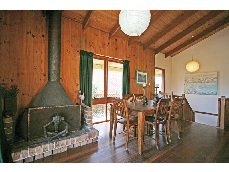 5 Surfside Crescent, Pottsville NSW 2489