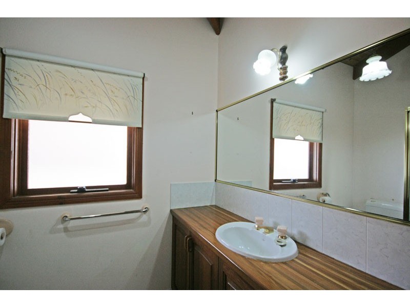 5 Surfside Crescent, Pottsville NSW 2489