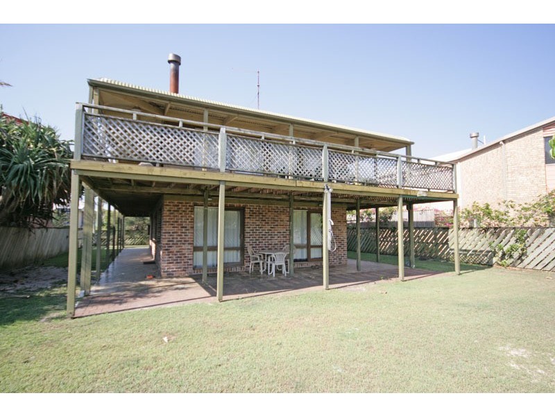 5 Surfside Crescent, Pottsville NSW 2489