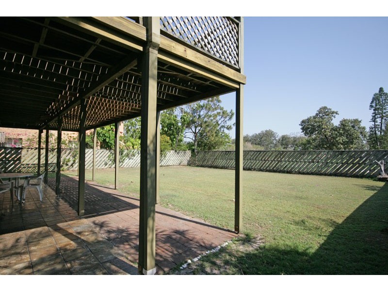 5 Surfside Crescent, Pottsville NSW 2489