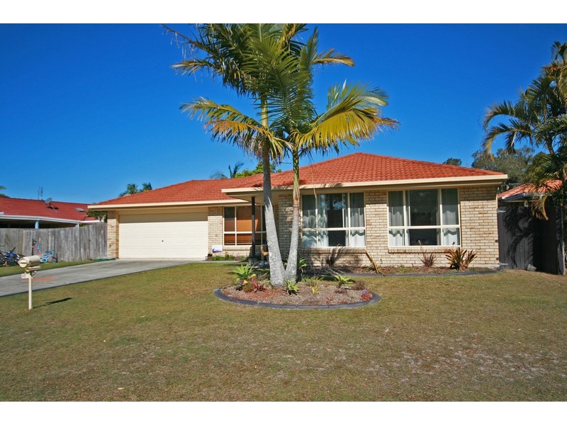 43 McKenzie Avenue, Pottsville NSW 2489