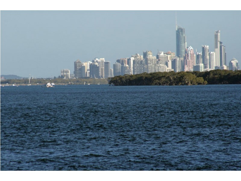 17 King Arthurs Court, Paradise Point QLD 4216