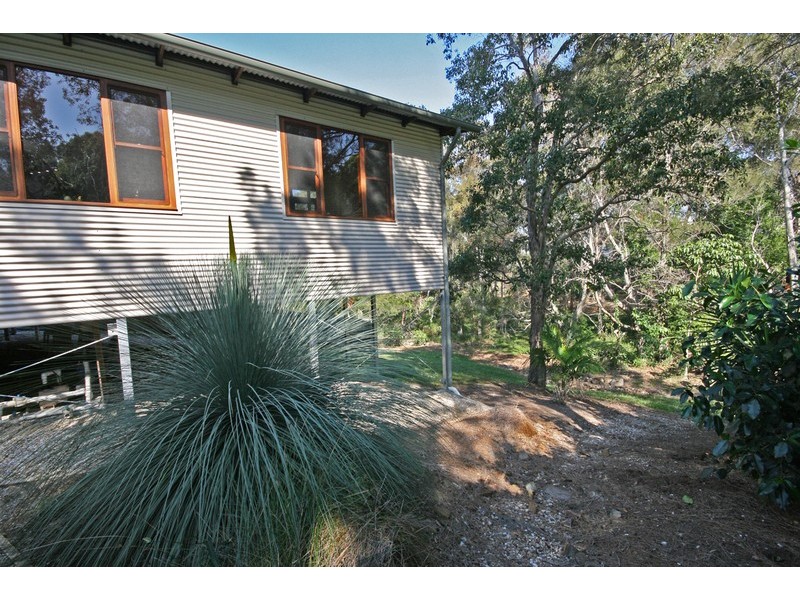 25 Bottlebrush Drive, Pottsville NSW 2489