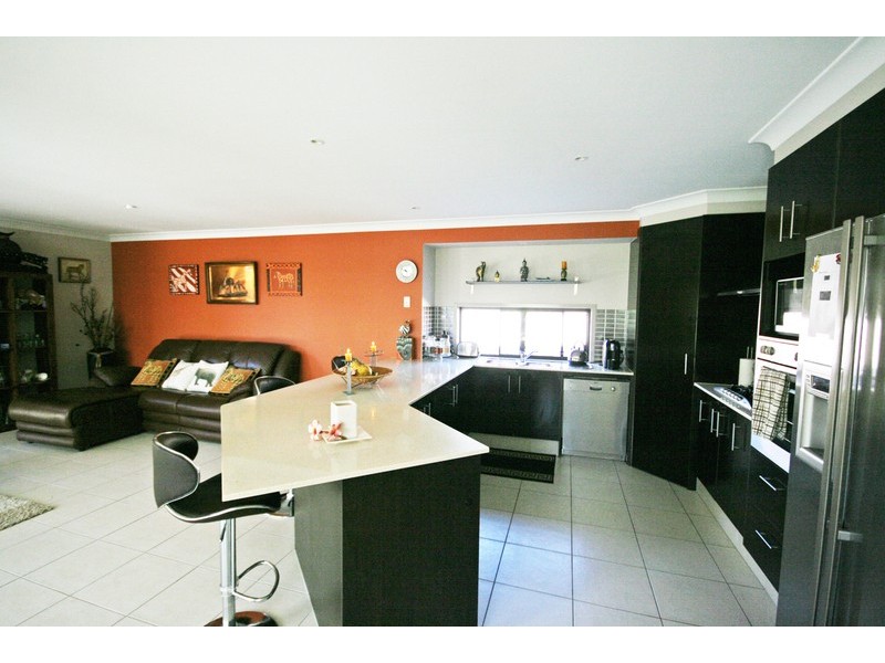 6 Moonee Street, Pottsville NSW 2489