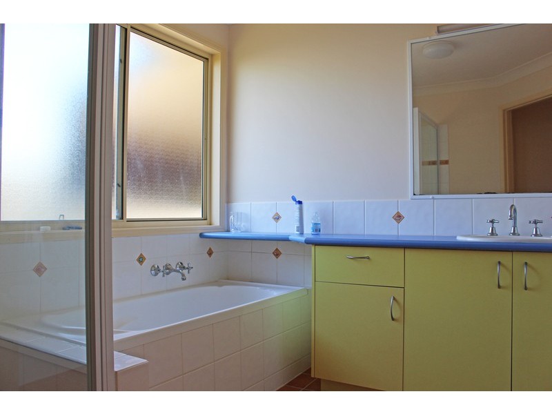 27 Flintwood Street, Pottsville NSW 2489