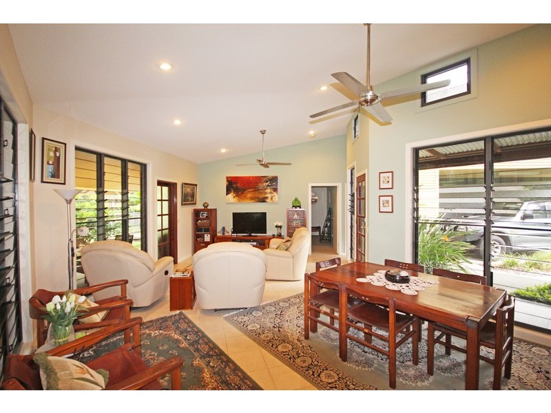 3 Butternut Place, Pottsville NSW 2489