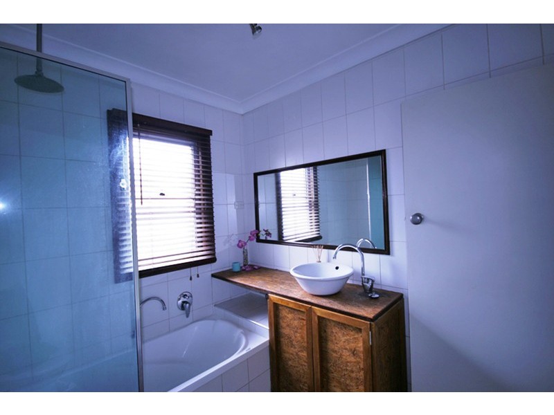 20 Twentyeighth Avenue, Palm Beach QLD 4221