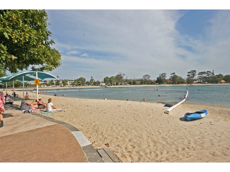 20 Twentyeighth Avenue, Palm Beach QLD 4221