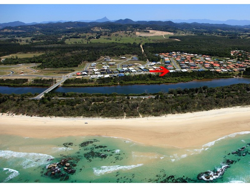 135 Overall Drive, Pottsville NSW 2489