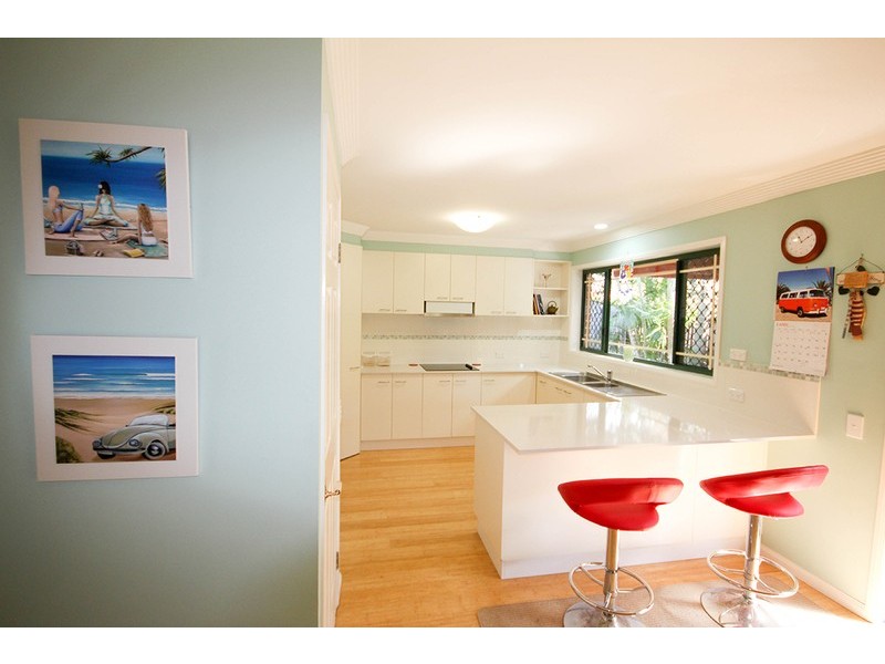 2/6 Edward Avenue, Pottsville NSW 2489