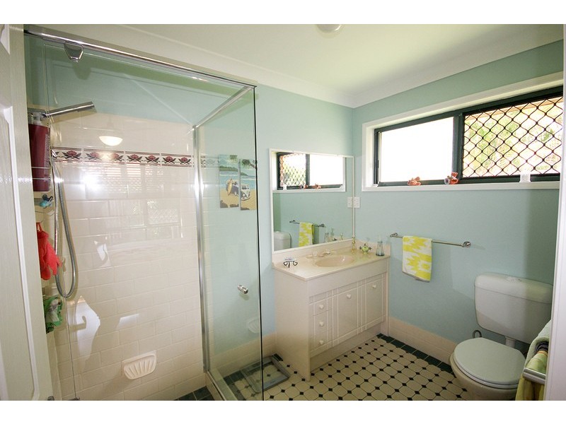 2/6 Edward Avenue, Pottsville NSW 2489