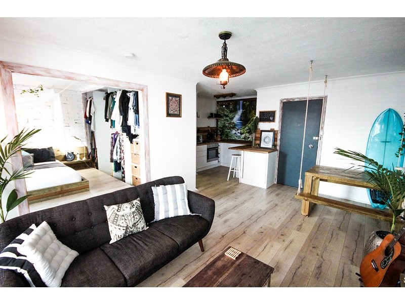 11/22 Musgrave Street, Coolangatta QLD 4225