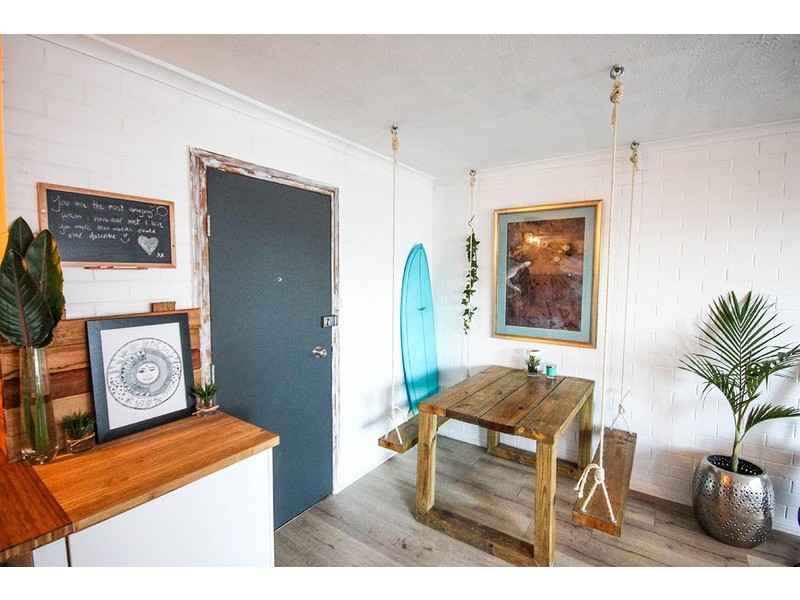 11/22 Musgrave Street, Coolangatta QLD 4225