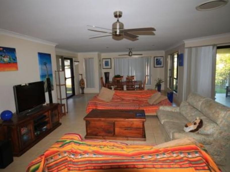 1/49 Border Crescent, Pottsville NSW 2489