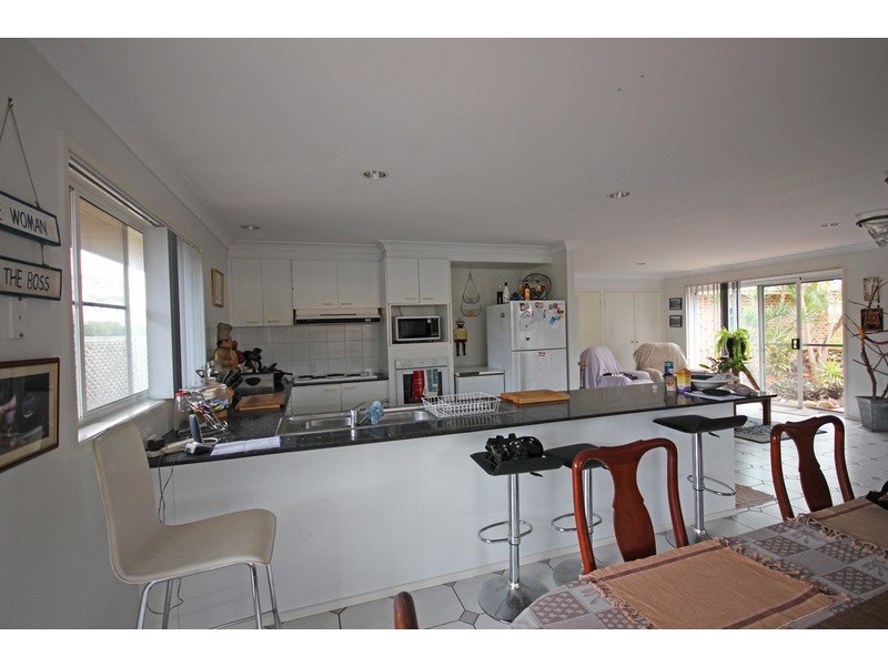 9 Diana Court, Pottsville NSW 2489