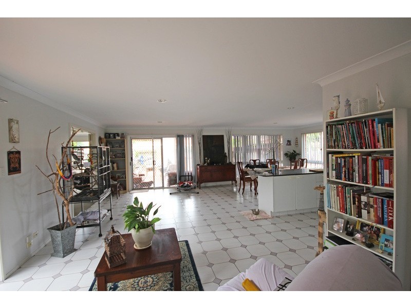 9 Diana Court, Pottsville NSW 2489