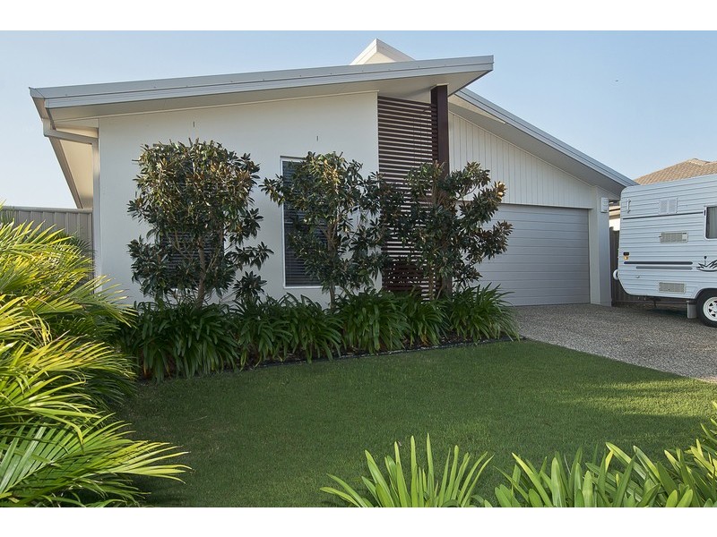 3 Terrigal Drive, Pottsville NSW 2489