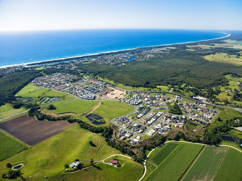 3 Terrigal Drive, Pottsville NSW 2489