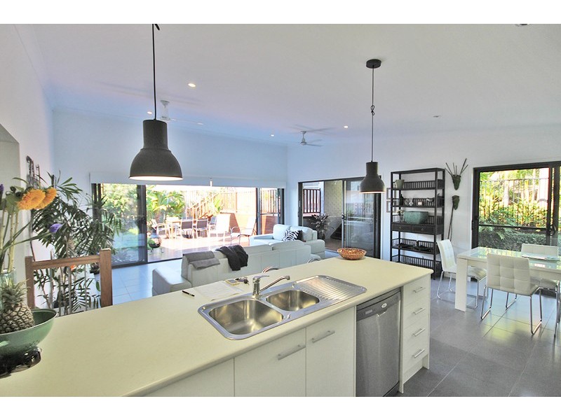 2 Mylestom Circle, Pottsville NSW 2489