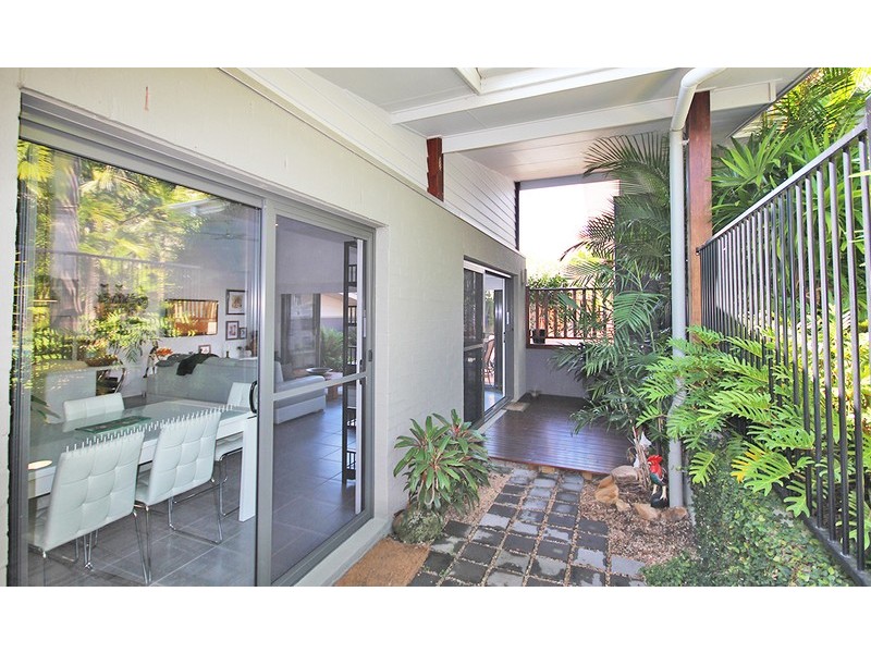 2 Mylestom Circle, Pottsville NSW 2489