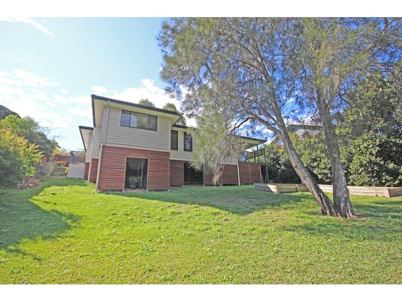 11 Hovea Drive, Pottsville NSW 2489