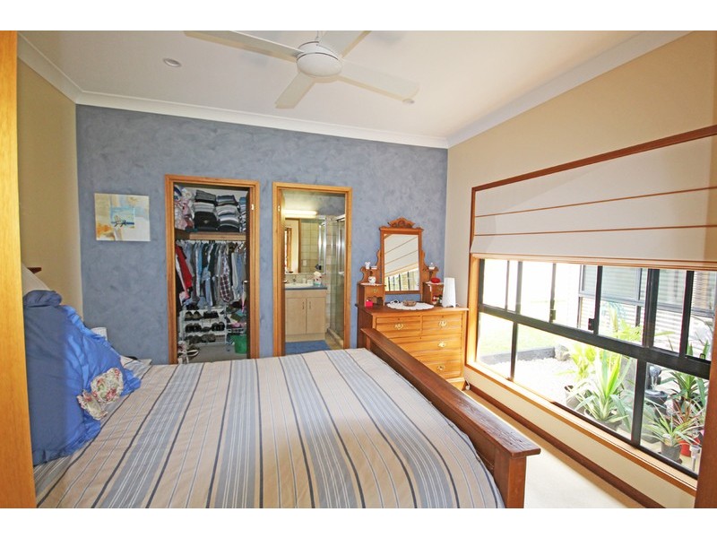 2 Butternut Place, Pottsville NSW 2489