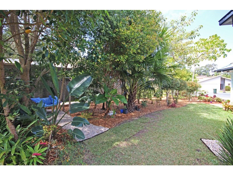 2 Butternut Place, Pottsville NSW 2489