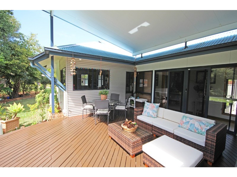 2 Butternut Place, Pottsville NSW 2489