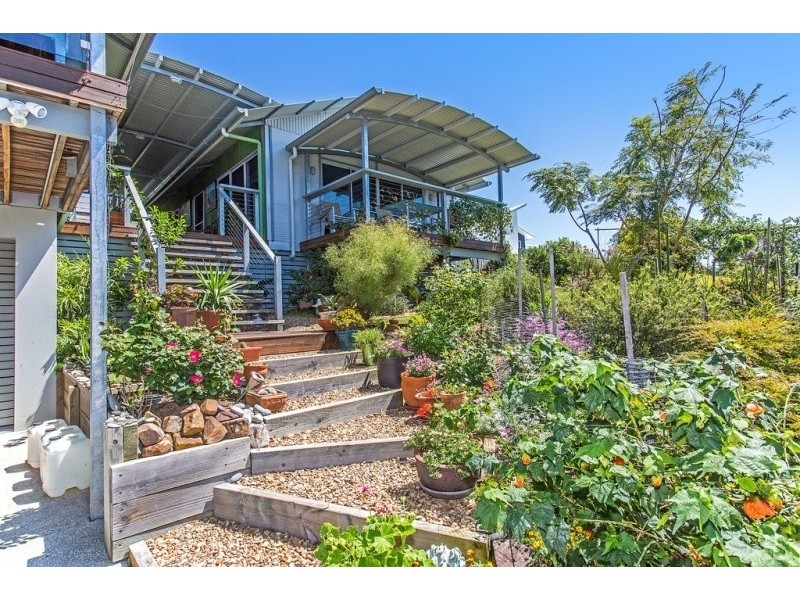 2 Melia Close, Pottsville NSW 2489